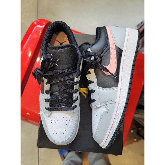 jordan 1 low white grey pink size 7 - Picture 1 of 9